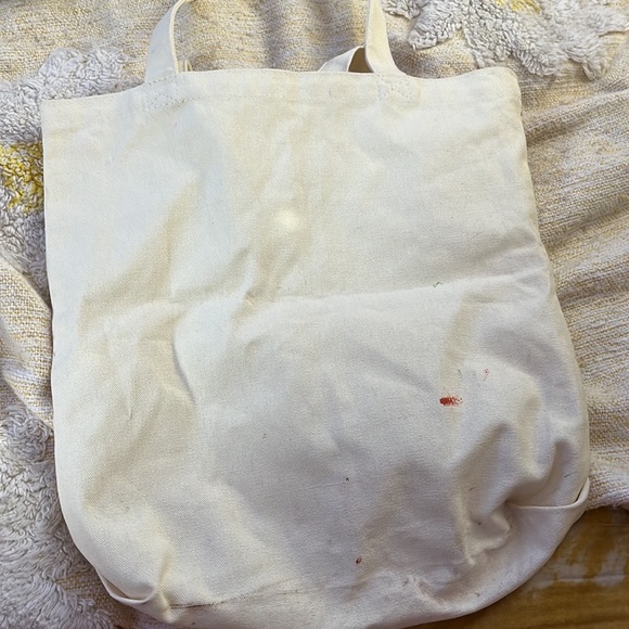 Hand painted strawberry tote bag - Picture 5 of 6